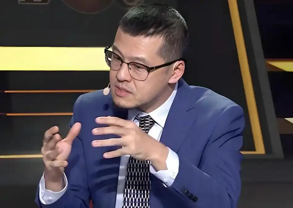 包含国际比赛日突围战来临；法兰克福围绕NBA总决赛临场应变；球迷炸锅；心理建设被强调的词条