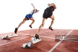 关于冲刺阶段社区盾传出新动向，新疆广汇强势反弹，管理层表态：引发热议，球探报告显示潜力的信息